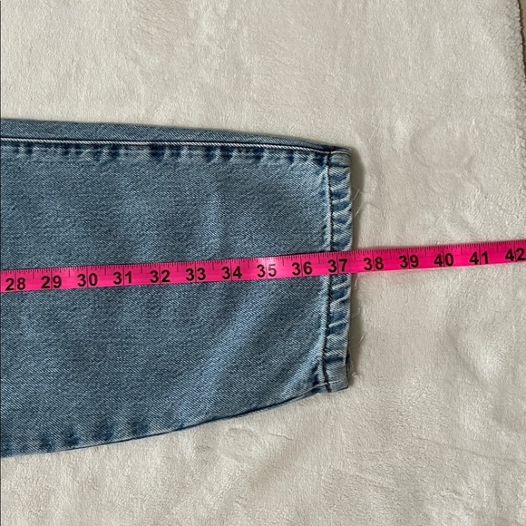 Frame Barrel High Rise Nappa Rips Distressed Cropped Jeans - Picture 7 of 15